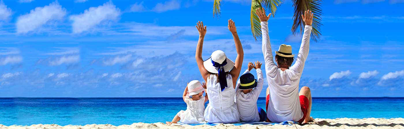 https://www.perfectchoiceholidays.in/admin/include/upload/theme/671df5e38089aFamily-Tour-Packages.jpg